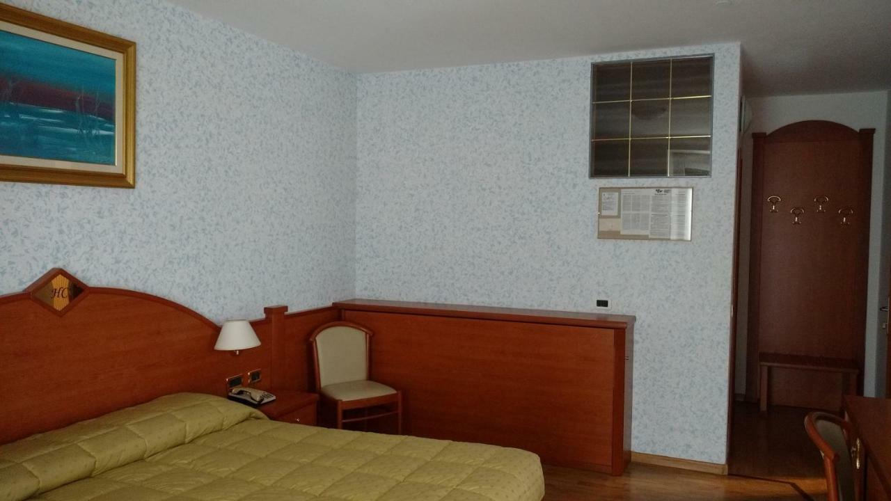 Hotel Concordia เลวิโกแตร์เม ภายนอก รูปภาพ